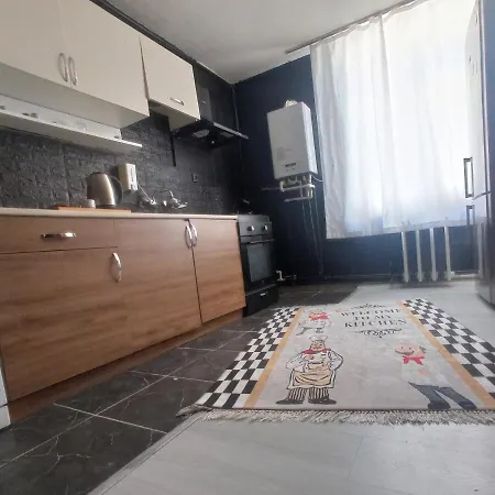 Lina Apart Suite Otel דירה